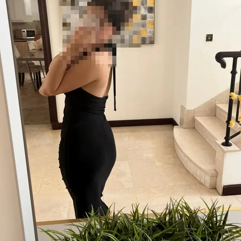 Celine - Independent Escort Brunette in Dubai