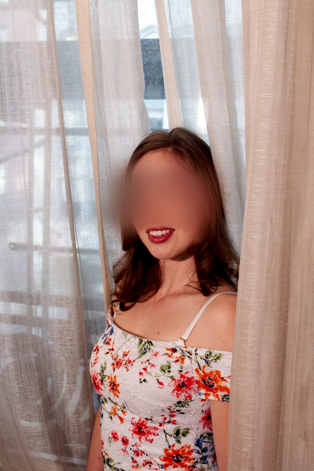Sara De Santis - Independent Escort Blonde in Chicago