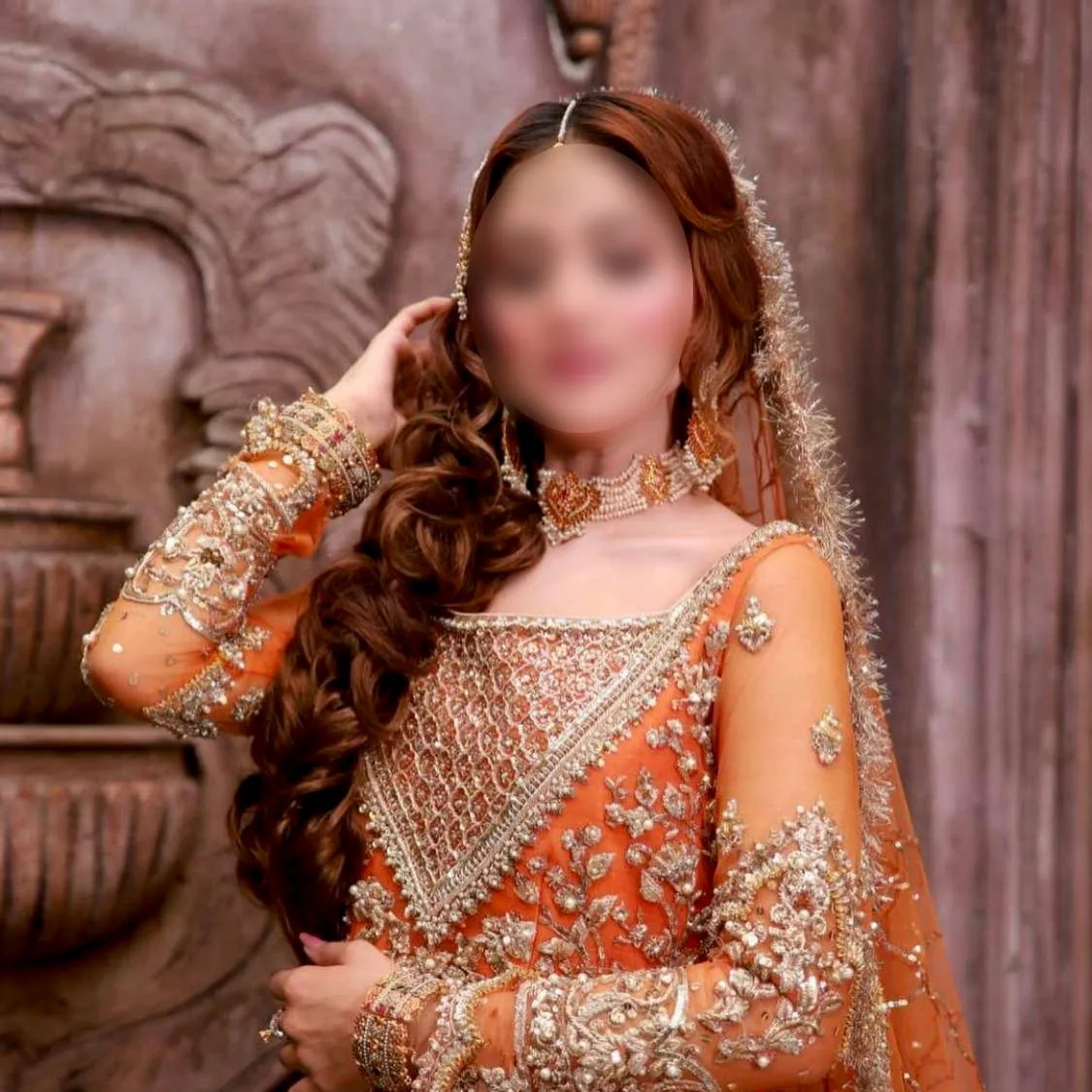Mahira - Independent Escort Brunette in London