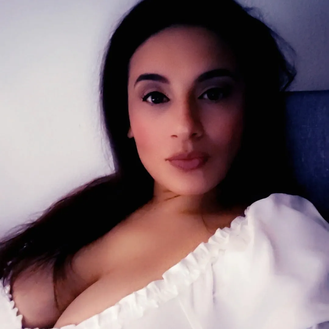 DesiBhabi - Independent Escort Brunette in Dallas