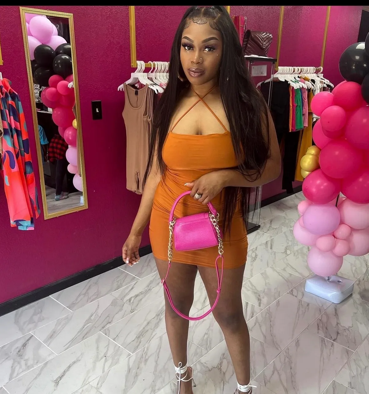Layla - Independent Escort Brunette in Oakland