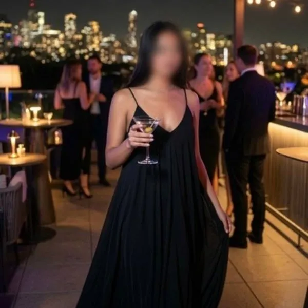 Jenny Joy - Independent Escort Brunette in Perth