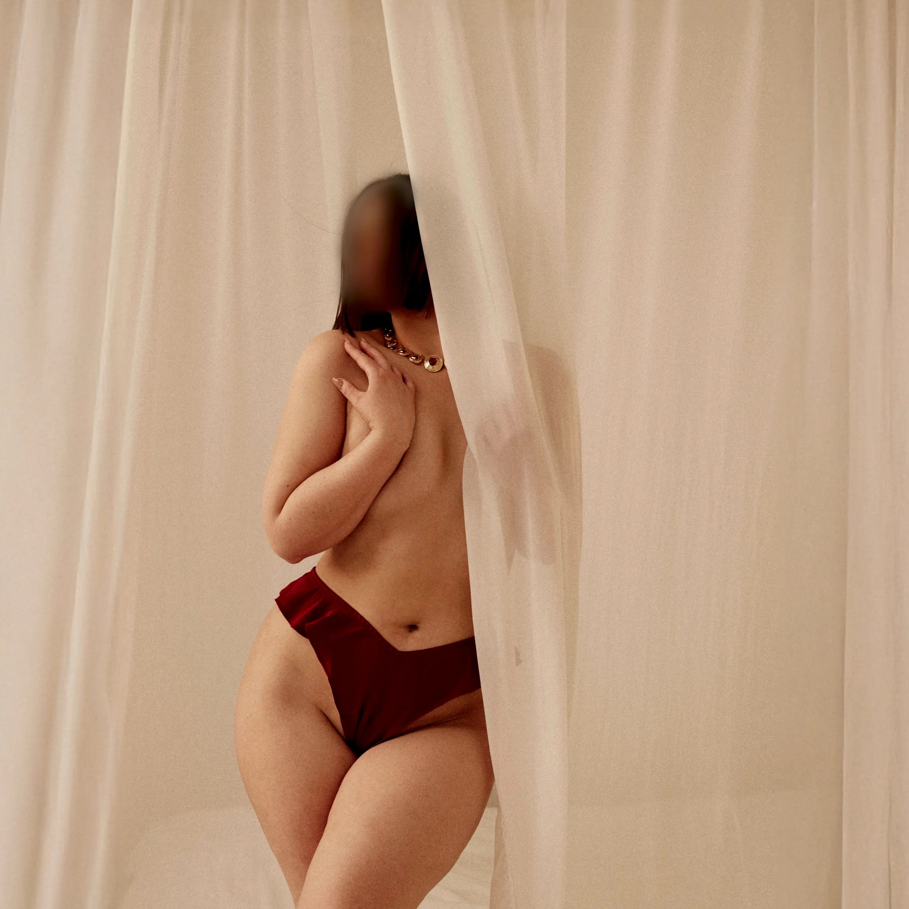 Charlotte  Fox 's Profile image
