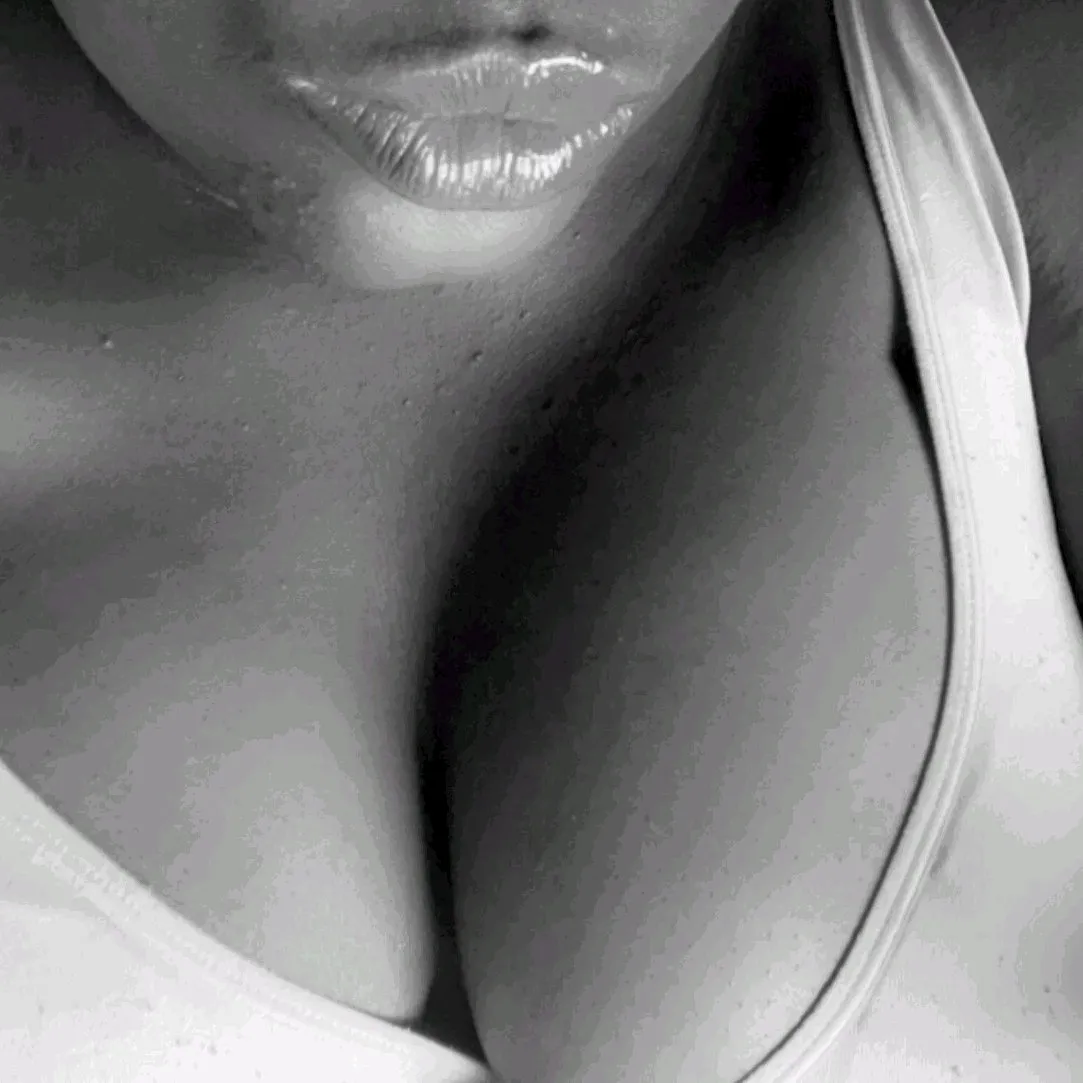 Spicybreeze - Independent Escort Red in Coventry